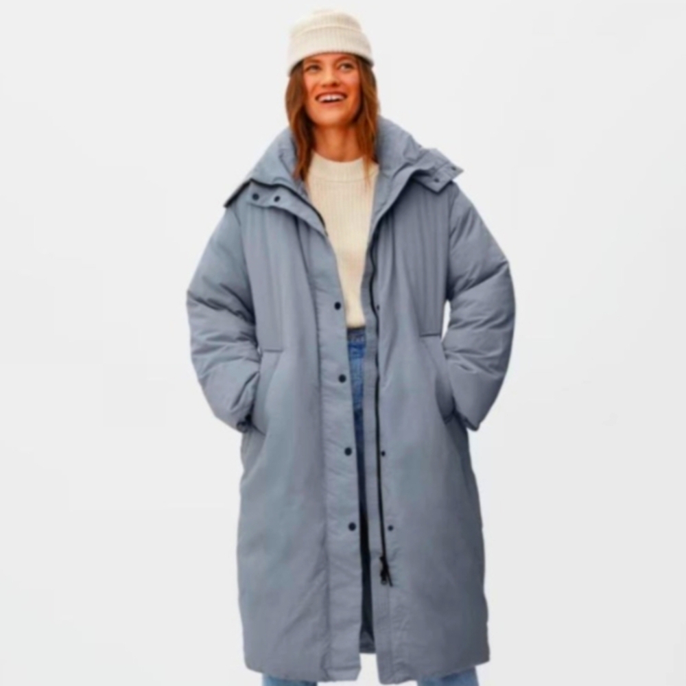 Everlane ReNew Puffer Coat - Size M - Light Grey